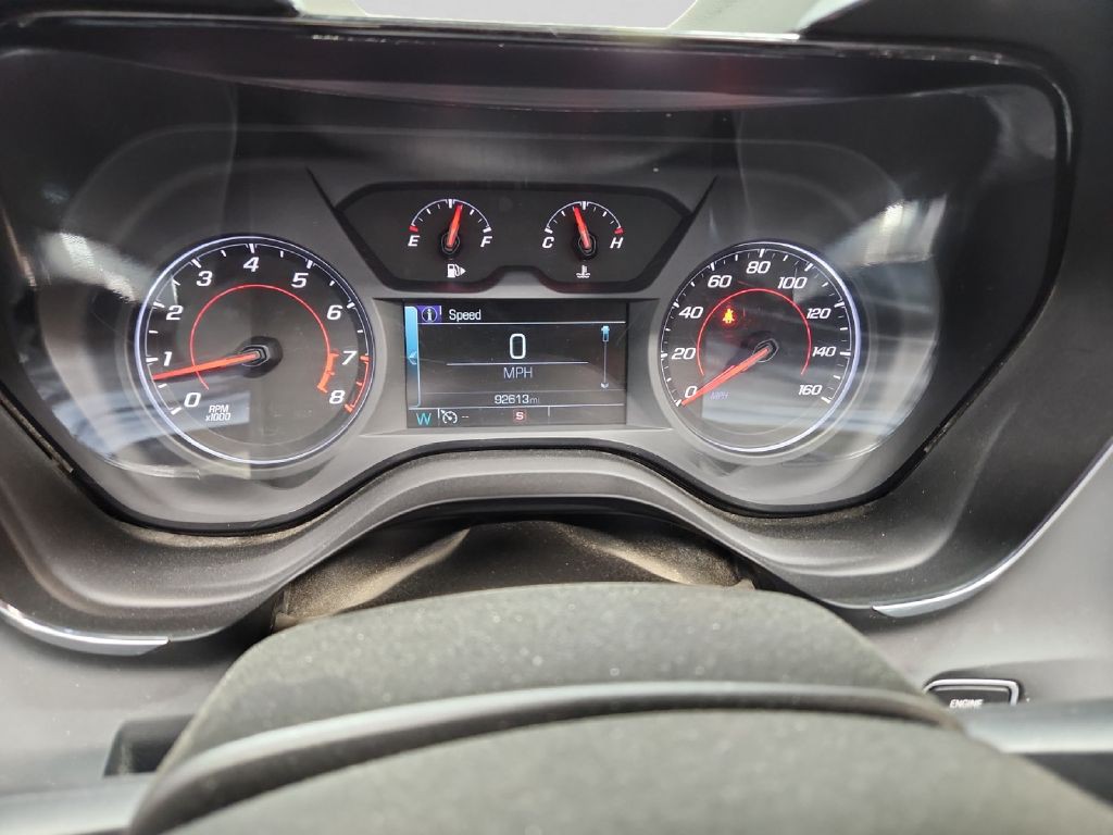 2017 Chevrolet Camaro Image 16