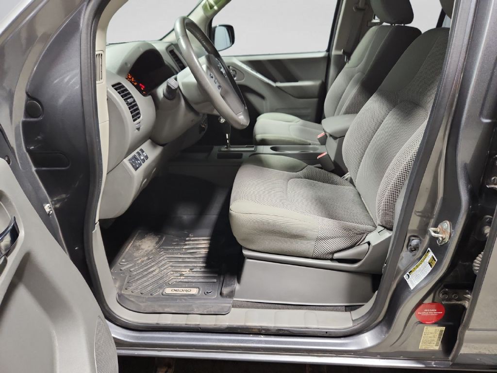 2019 Nissan Frontier Image 10