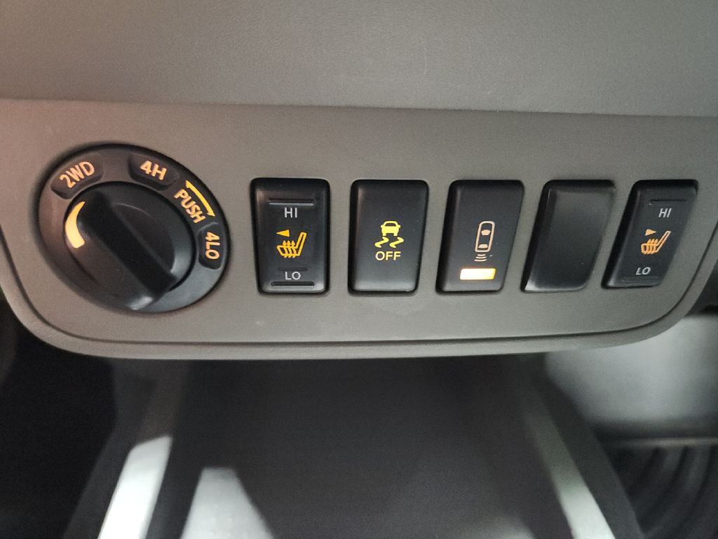 2019 Nissan Frontier Image 22