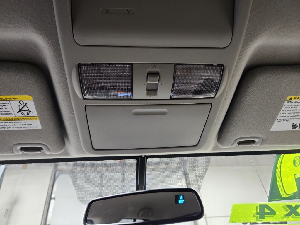 2019 Nissan Frontier Image 24