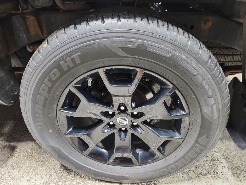 2019 Nissan Frontier Image 28