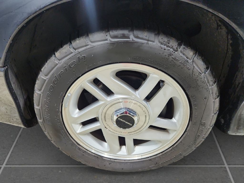 1995 Chevrolet Camaro Image 9