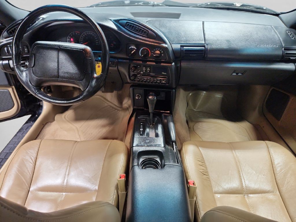 1995 Chevrolet Camaro Image 14