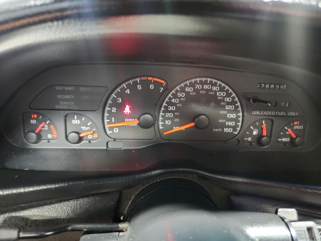 1995 Chevrolet Camaro Image 16