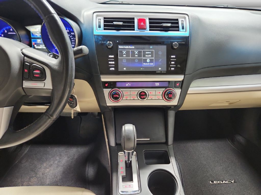 2015 Subaru Legacy Image 12