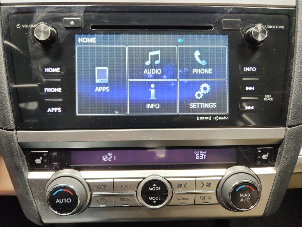 2015 Subaru Legacy Image 21