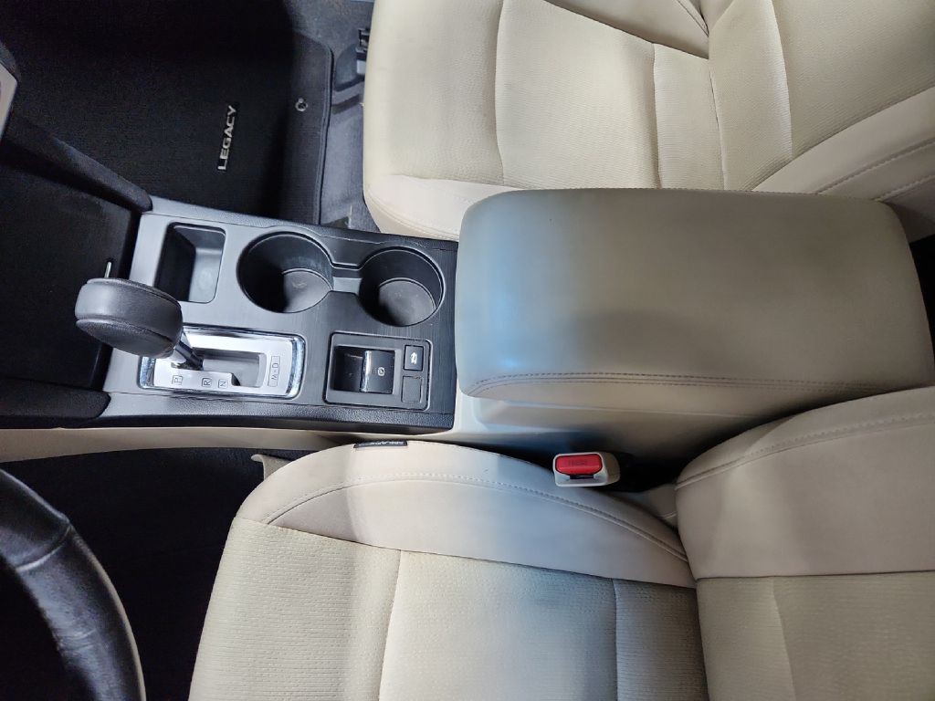 2015 Subaru Legacy Image 23