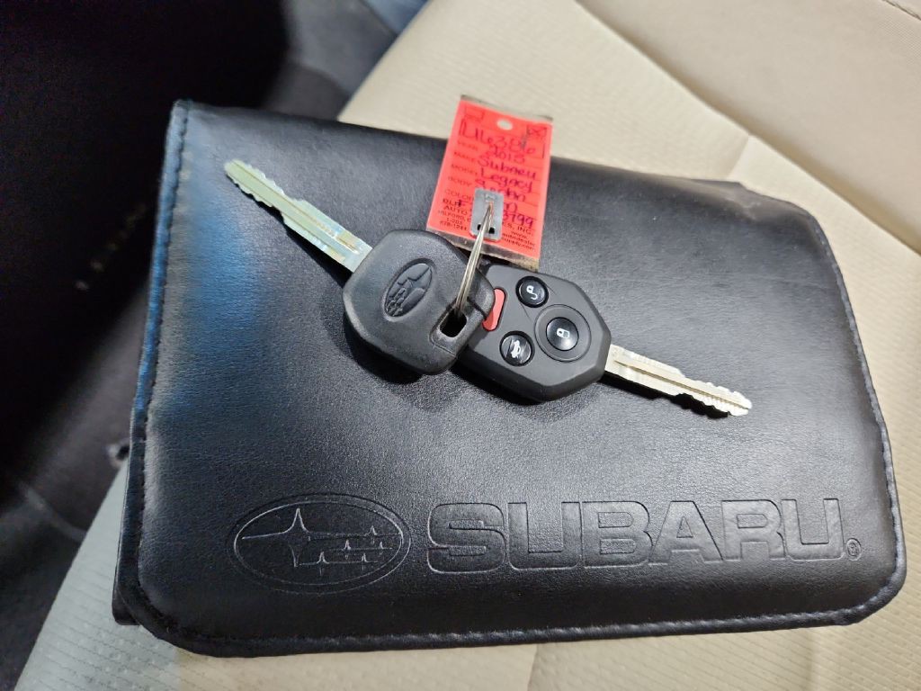 2015 Subaru Legacy Image 26