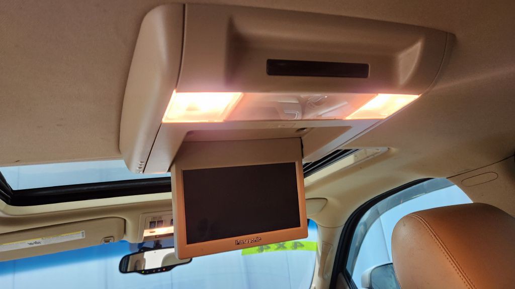 2012 Chevrolet Tahoe Image 14