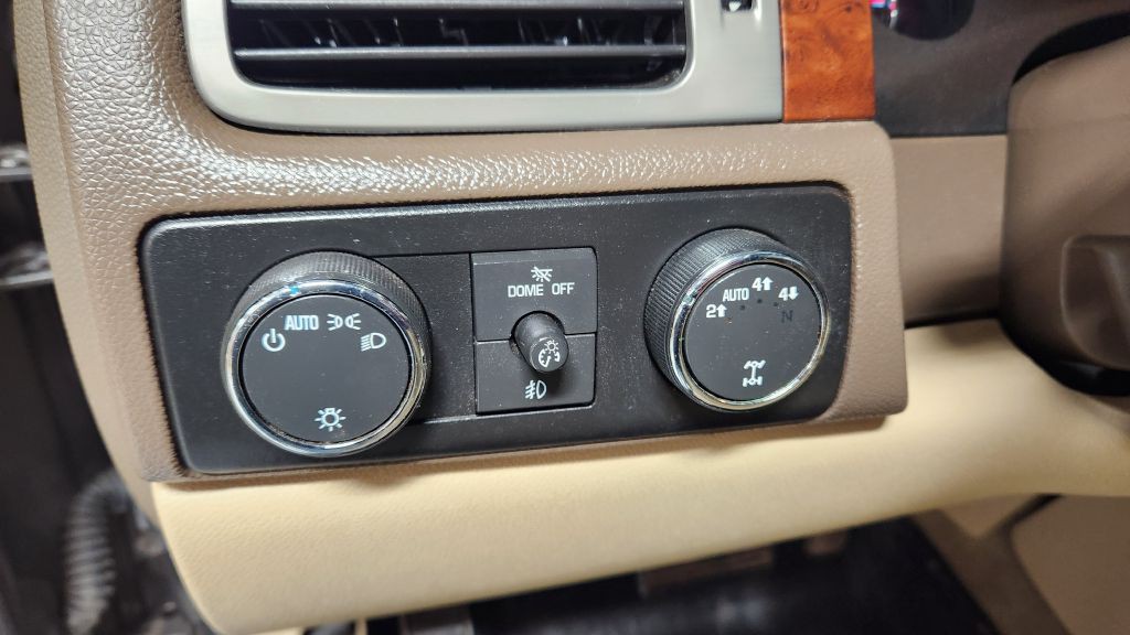 2012 Chevrolet Tahoe Image 26