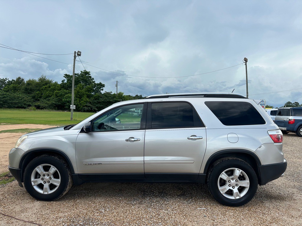 2007 GMC Acadia Image 2