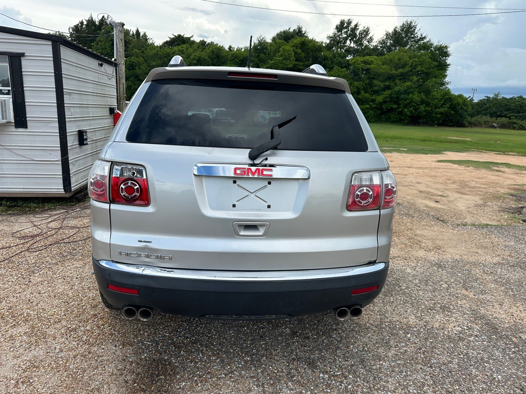 2007 GMC Acadia Image 3