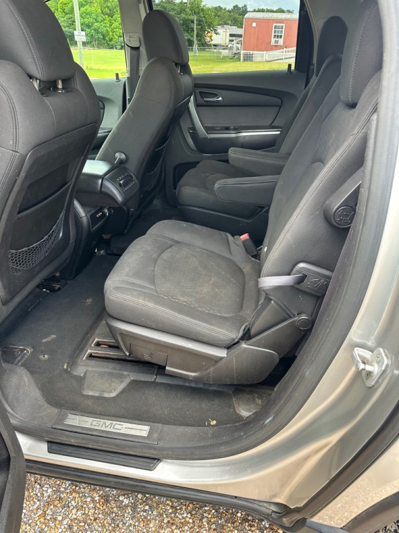 2007 GMC Acadia Image 10