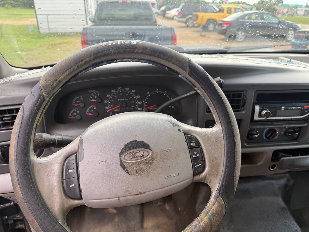 2000 Ford Excursion Image 7