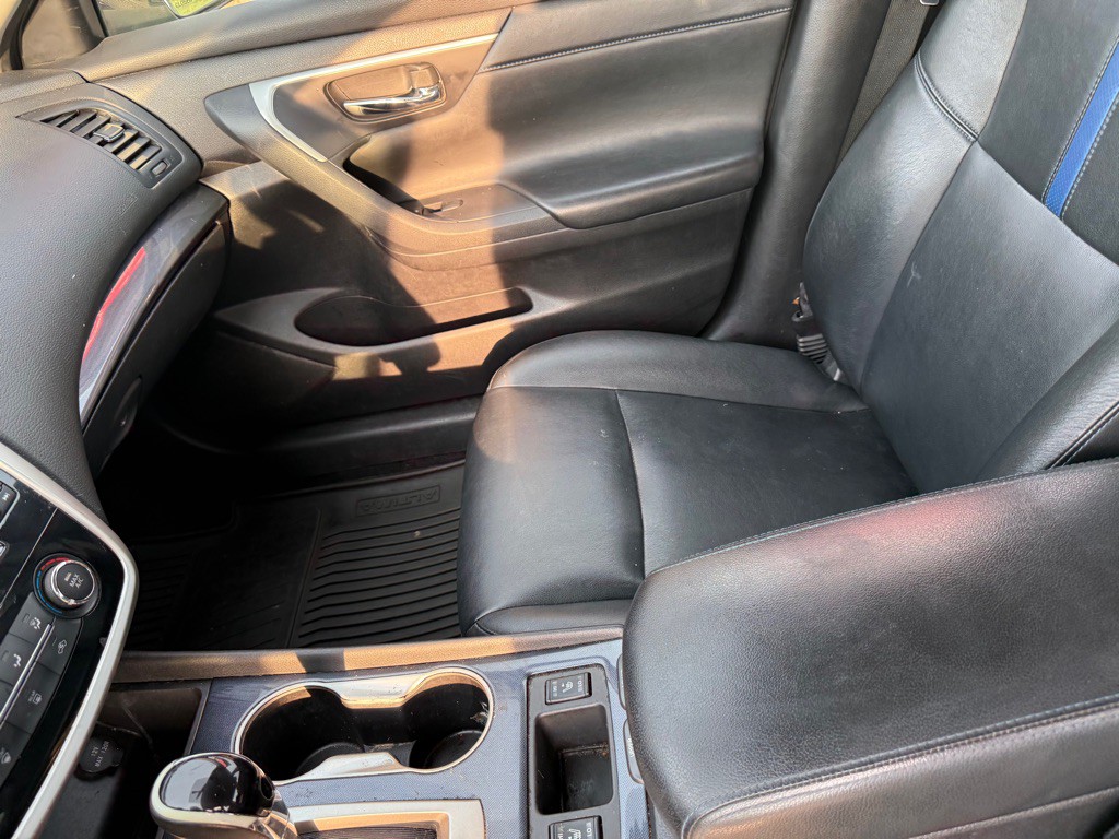 2018 Nissan Altima Image 12