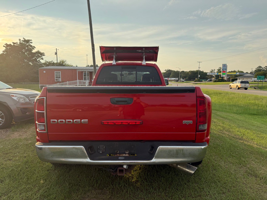 2004 Dodge Ram 3500 Image 3