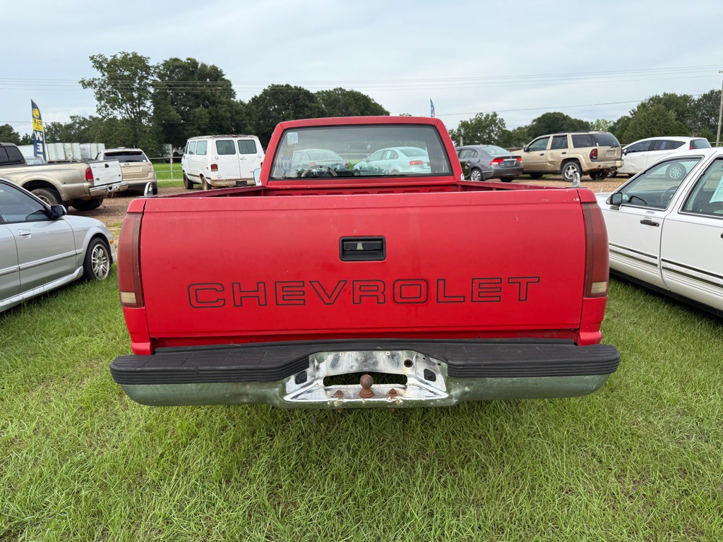 1989 Chevrolet C/K Image 3