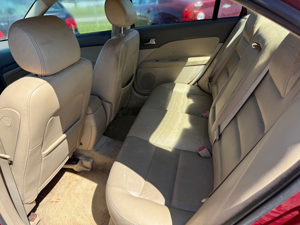 2007 Ford Fusion Image 10