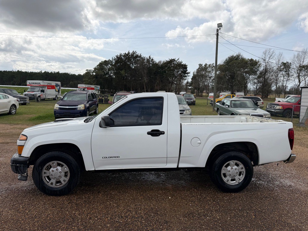 2005 Chevrolet Colorado Image 2