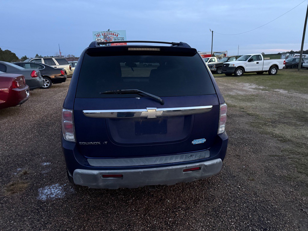 2005 Chevrolet Equinox Image 3