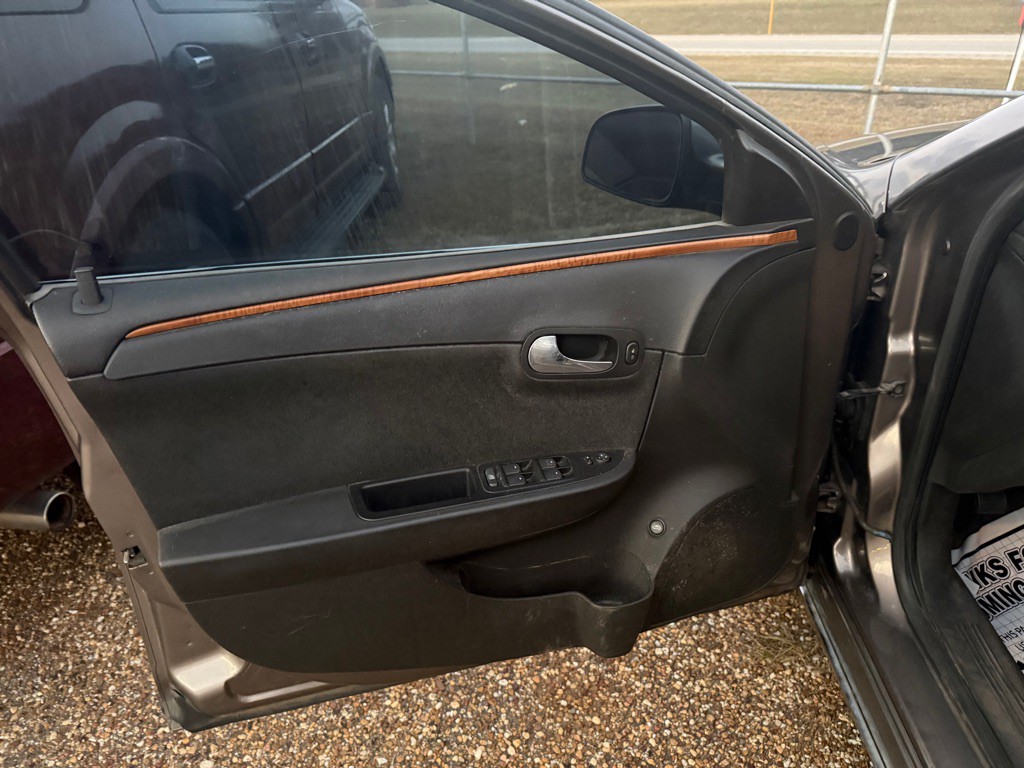 2012 Chevrolet Malibu Image 5