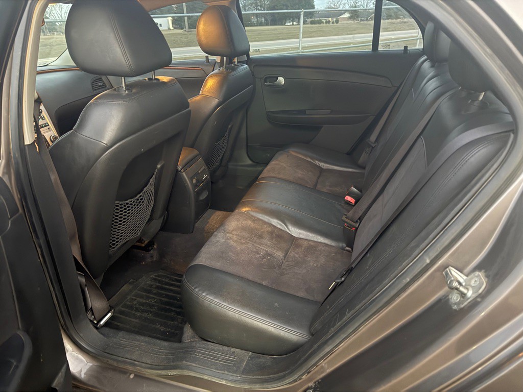 2012 Chevrolet Malibu Image 10