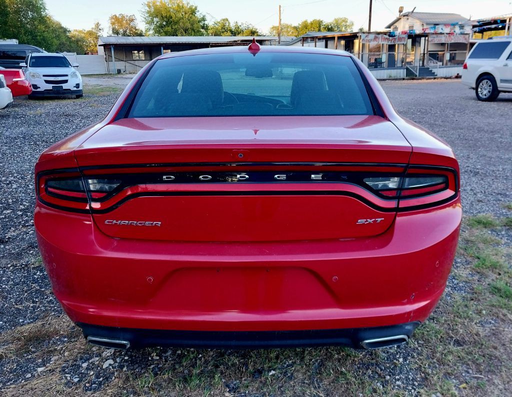 2015 Dodge Charger Image 8