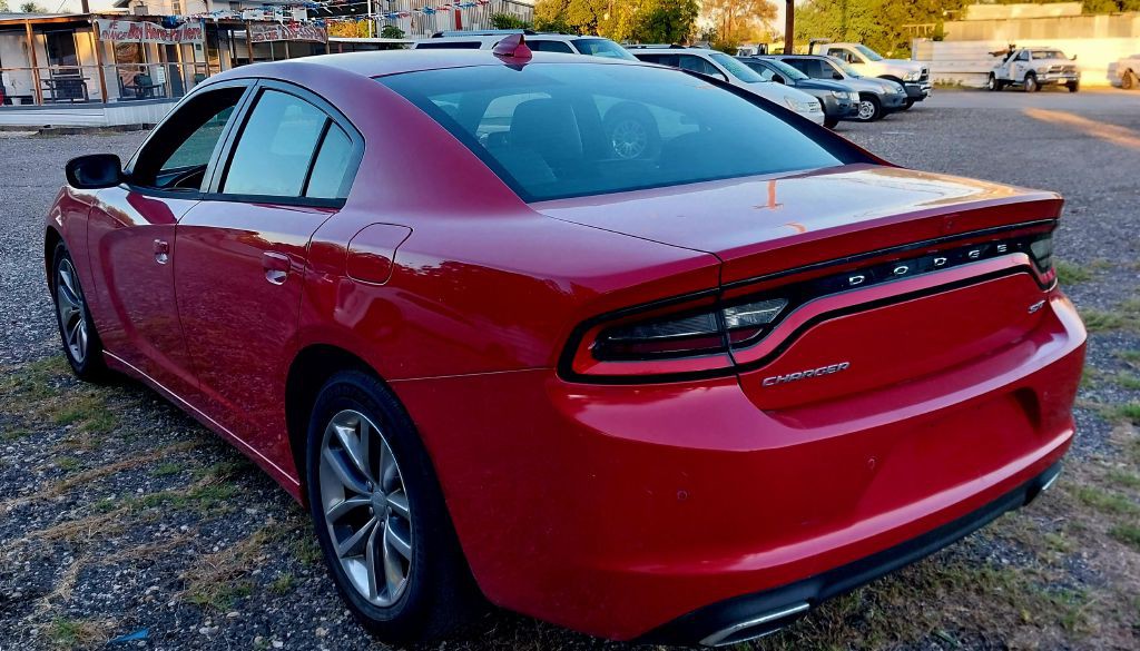 2015 Dodge Charger Image 9