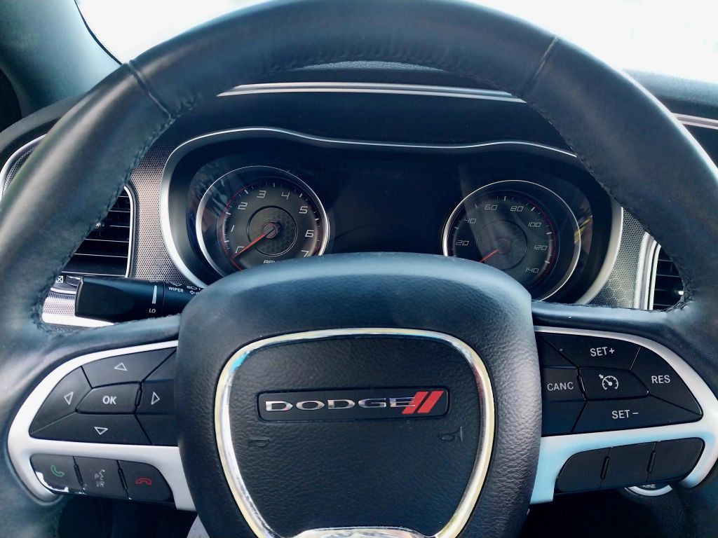 2015 Dodge Charger Image 17