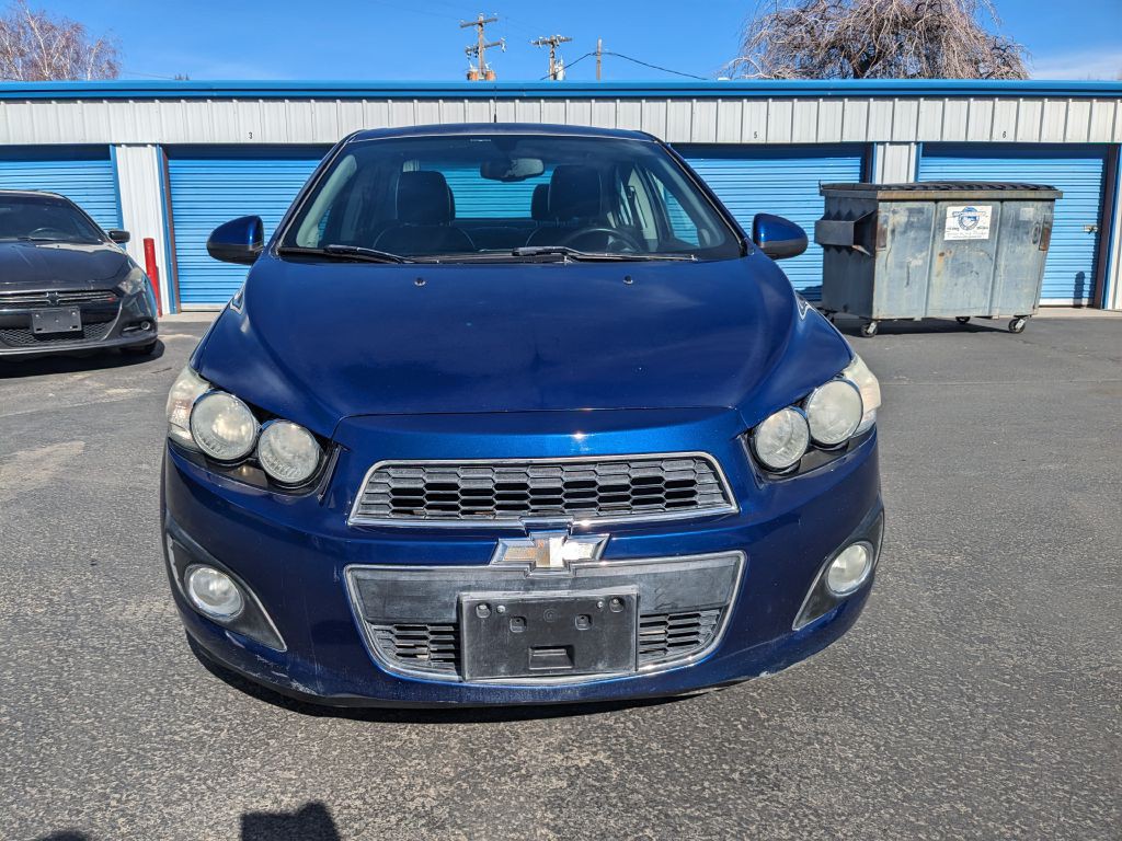 2014 Chevrolet Sonic Image 2