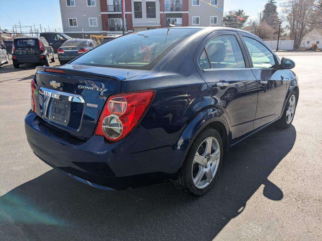 2014 Chevrolet Sonic Image 5