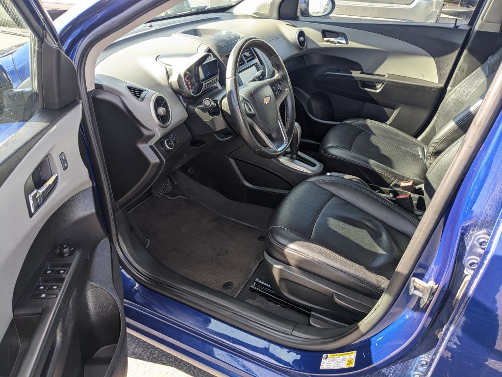 2014 Chevrolet Sonic Image 9