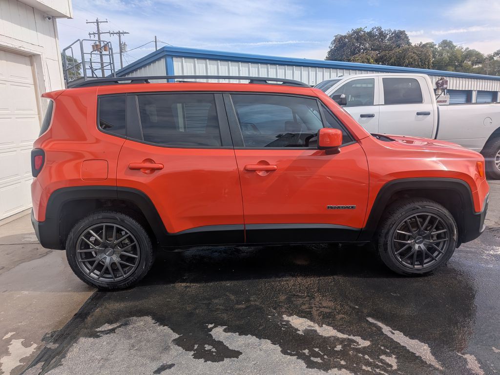 2015 Jeep Renegade Image 4