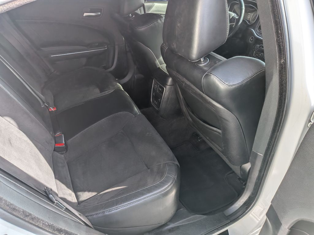 2018 Dodge Charger Image 12