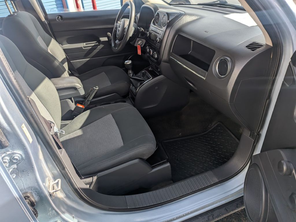 2013 Jeep Patriot Image 10