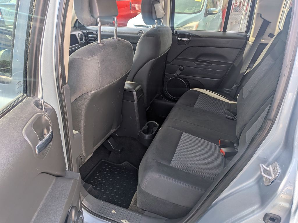 2013 Jeep Patriot Image 11