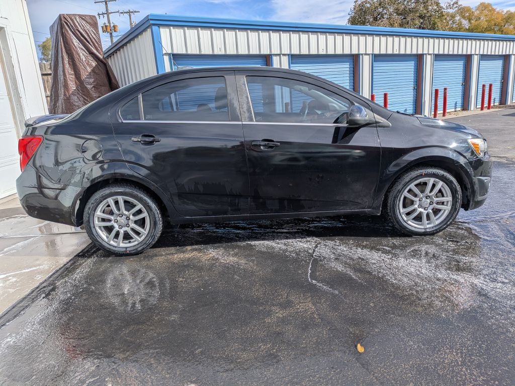 2016 Chevrolet Sonic Image 4