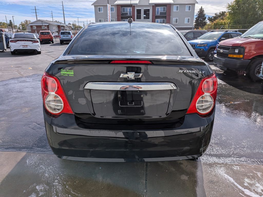 2016 Chevrolet Sonic Image 6