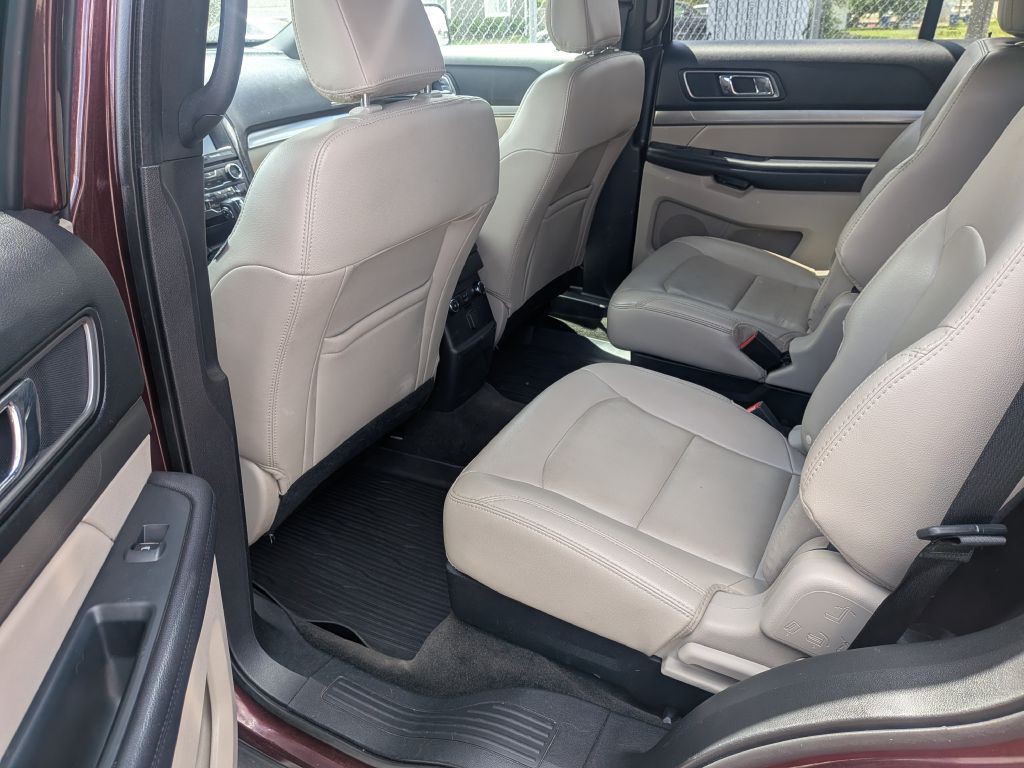 2018 Ford Explorer Image 11