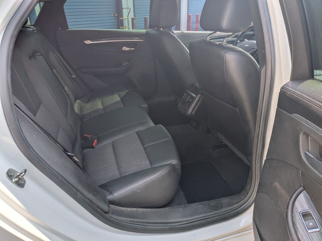 2018 Chevrolet Impala Image 12