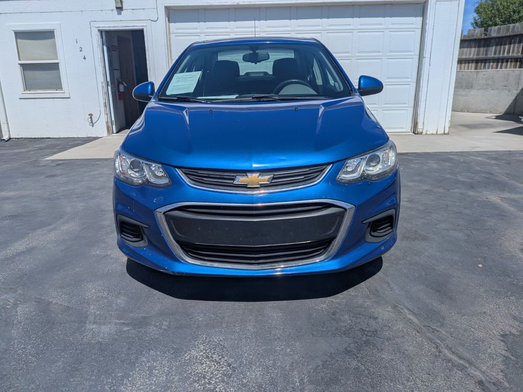 2020 Chevrolet Sonic Image 2