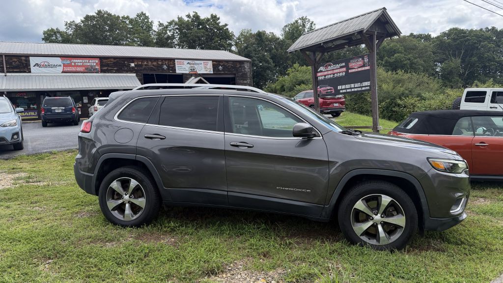 2019 Jeep Cherokee Image 4