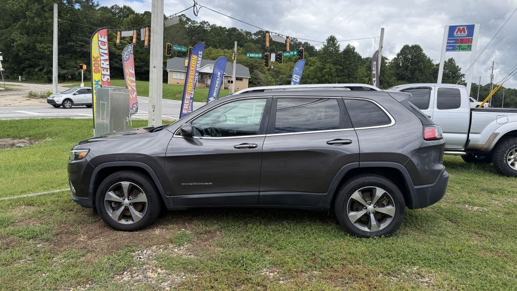 2019 Jeep Cherokee Image 8