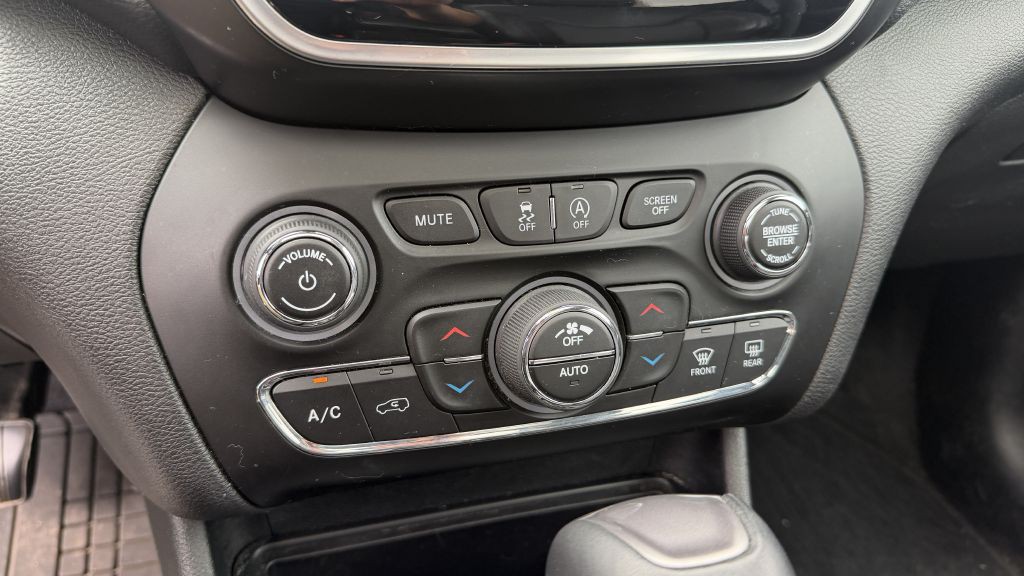 2019 Jeep Cherokee Image 21