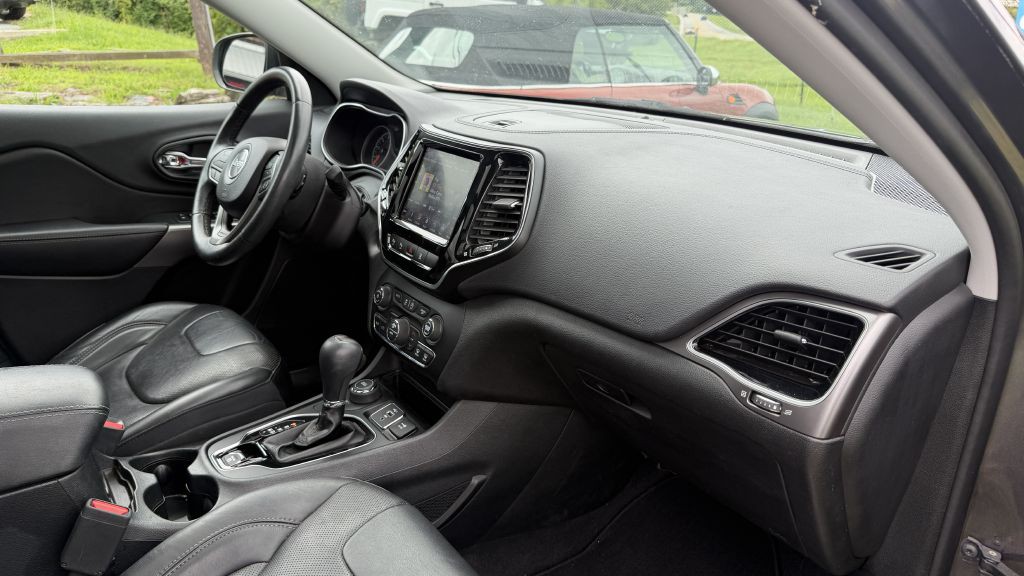 2019 Jeep Cherokee Image 26