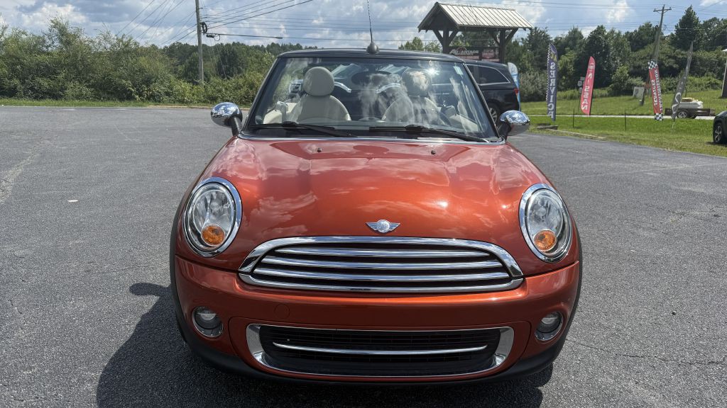 2011 MINI Cooper Image 15