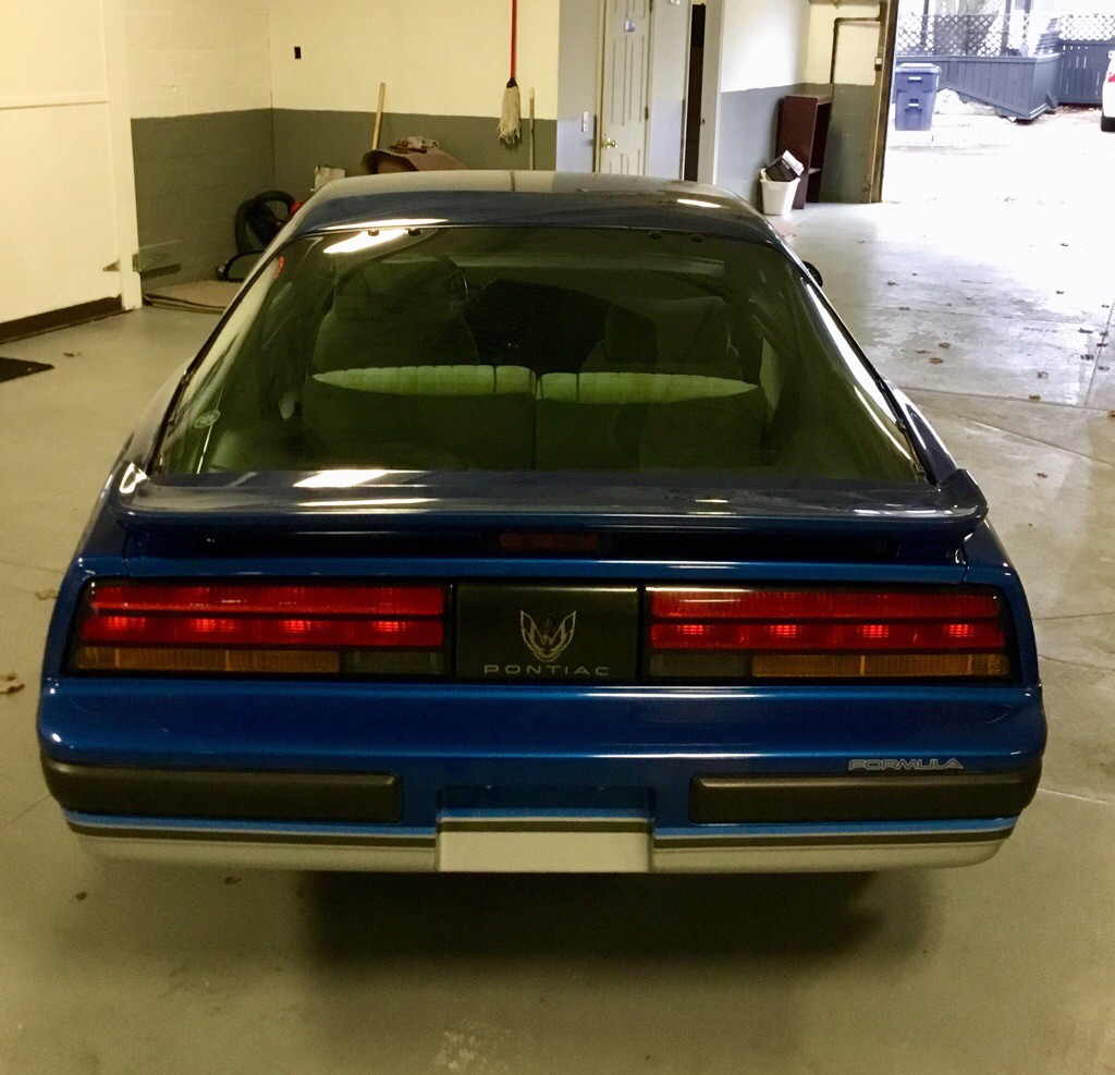1987 Pontiac Firebird Image 6