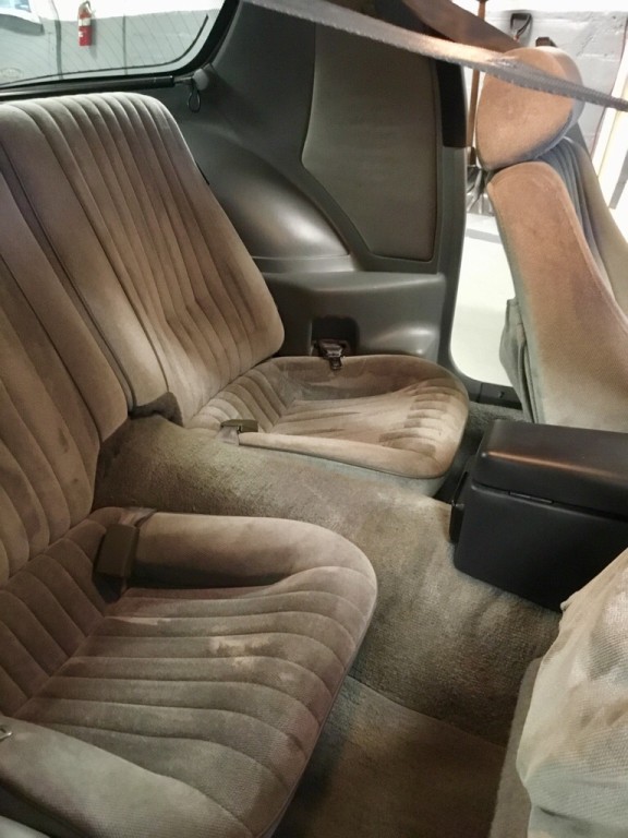 1987 Pontiac Firebird Image 16