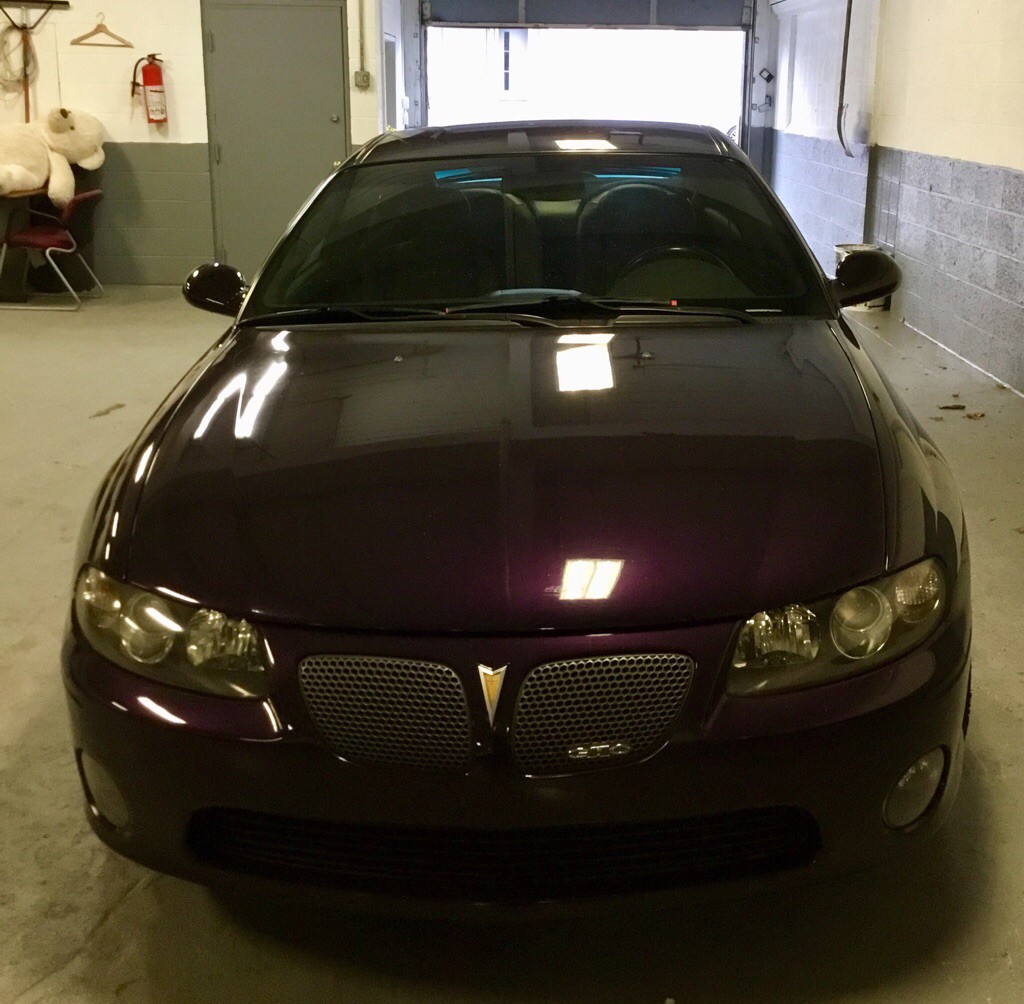 2004 Pontiac GTO Image 2