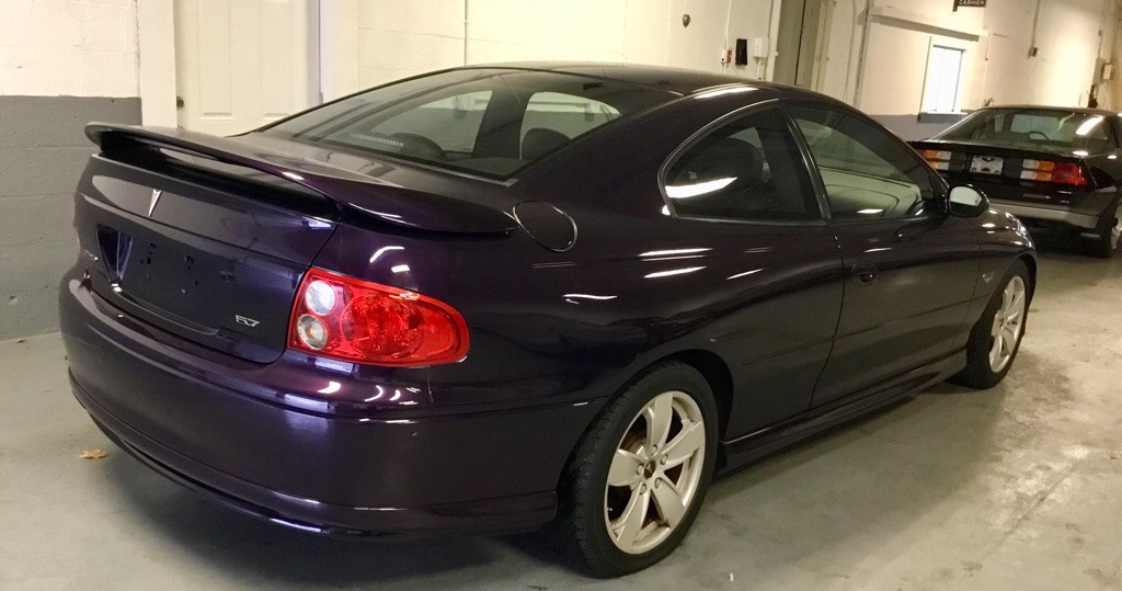 2004 Pontiac GTO Image 5